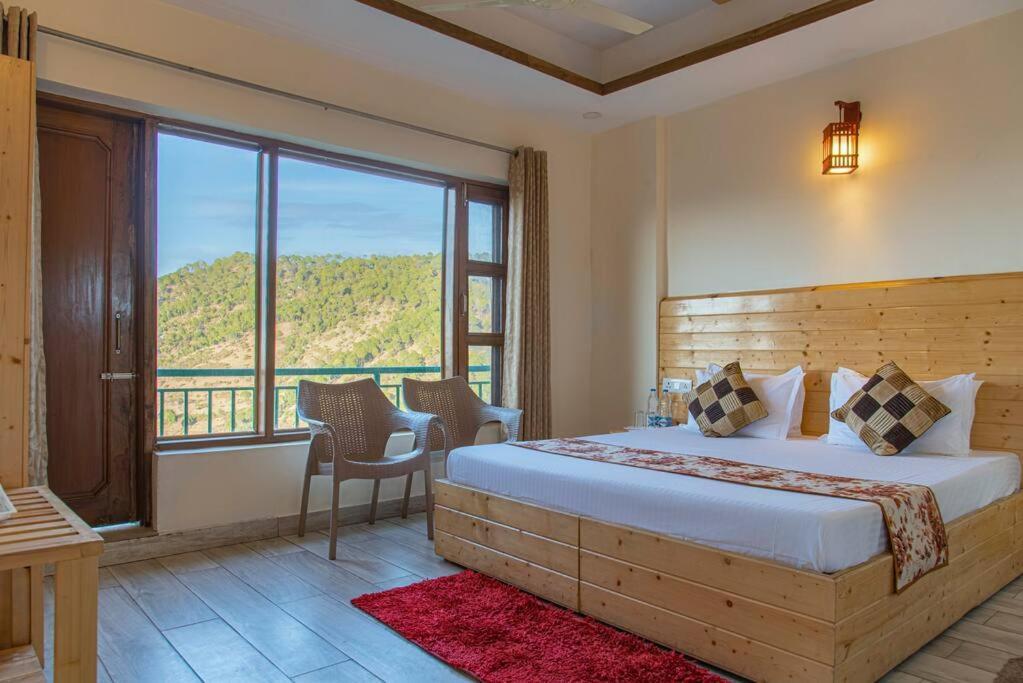 Fairview Wayside Villa Kasauli Ngoại thất bức ảnh